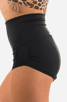 Mika Body Wear - Betty Short - High Waisted Shorts #color_black