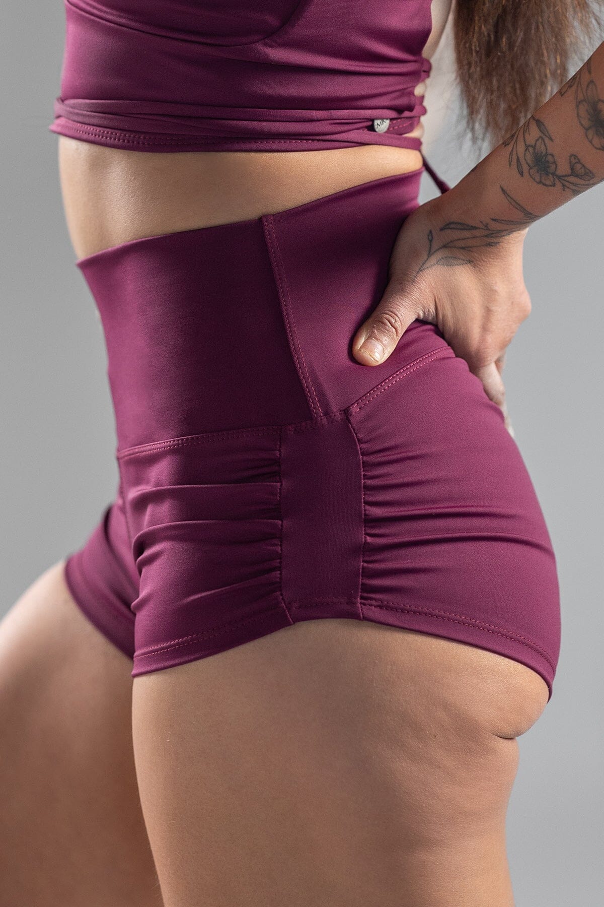 Mika Body Wear - Betty Short - High Waisted Shorts #color_plum