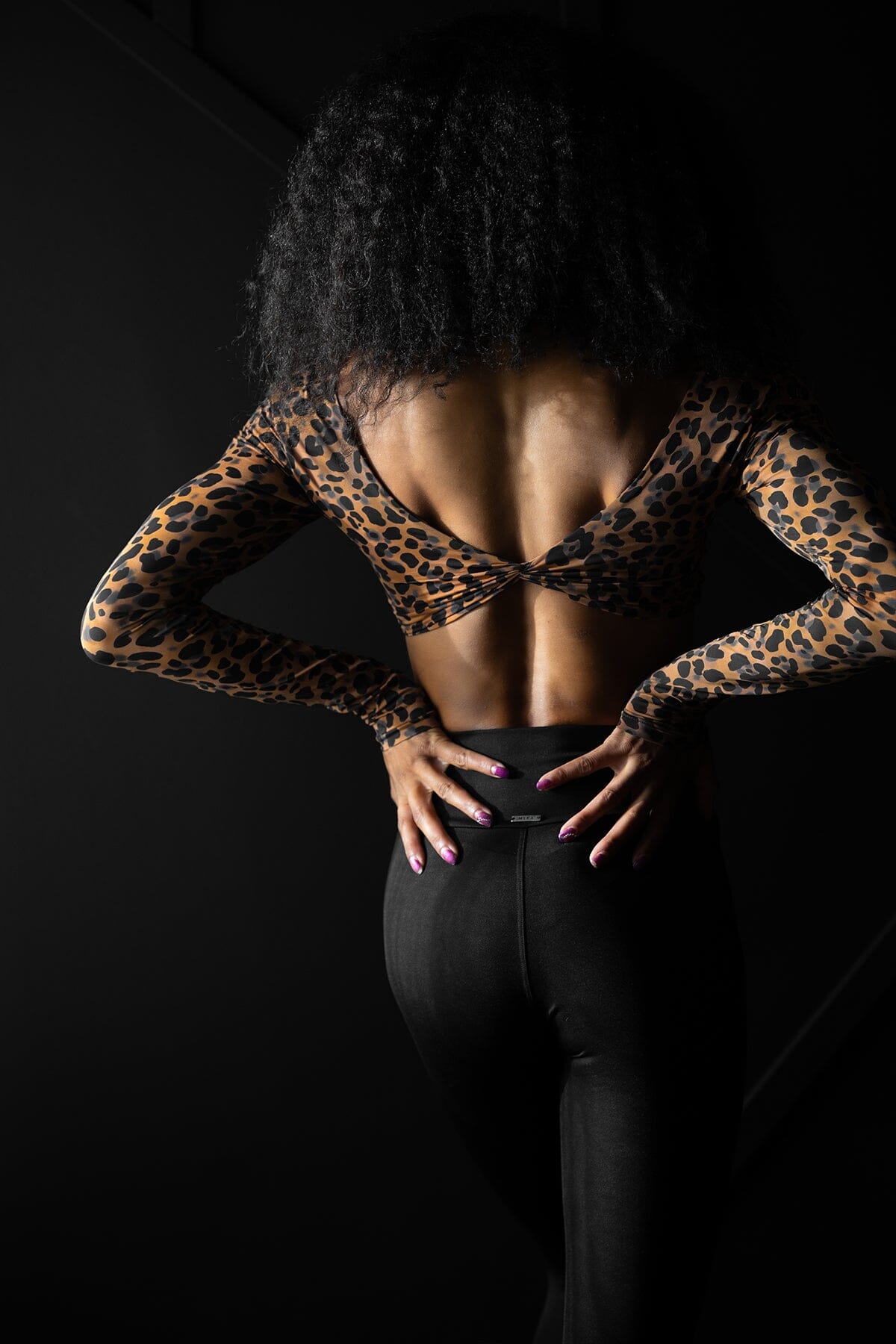 Mika Body Wear - Tops - Clara Crop