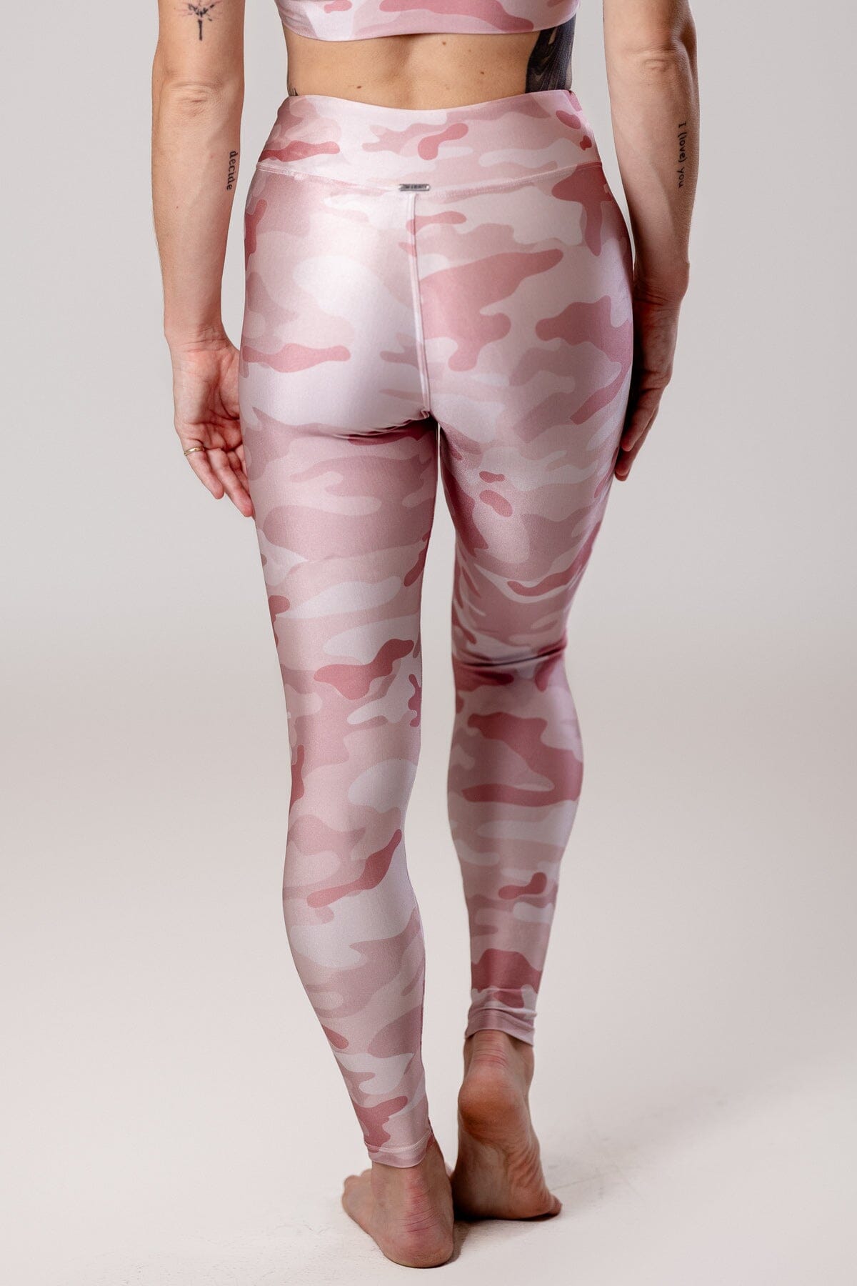 Mika Body Wear - High Rise Leggings - Eve Legging #color_hide-in-pink