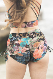 Mika Body Wear - Yoga Shorts - Lucia Short #color_bloom