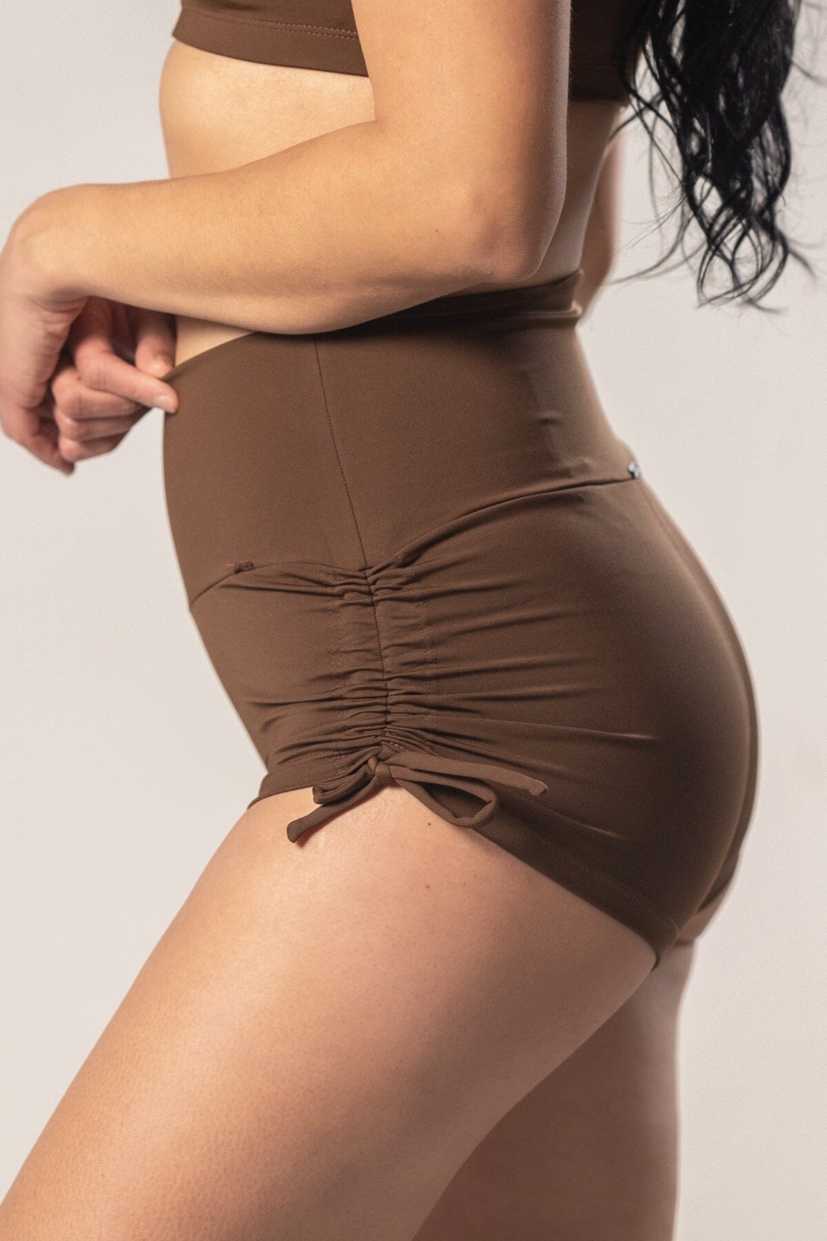 Mika Body Wear - Mikaela Short - High Waisted #color_mocha