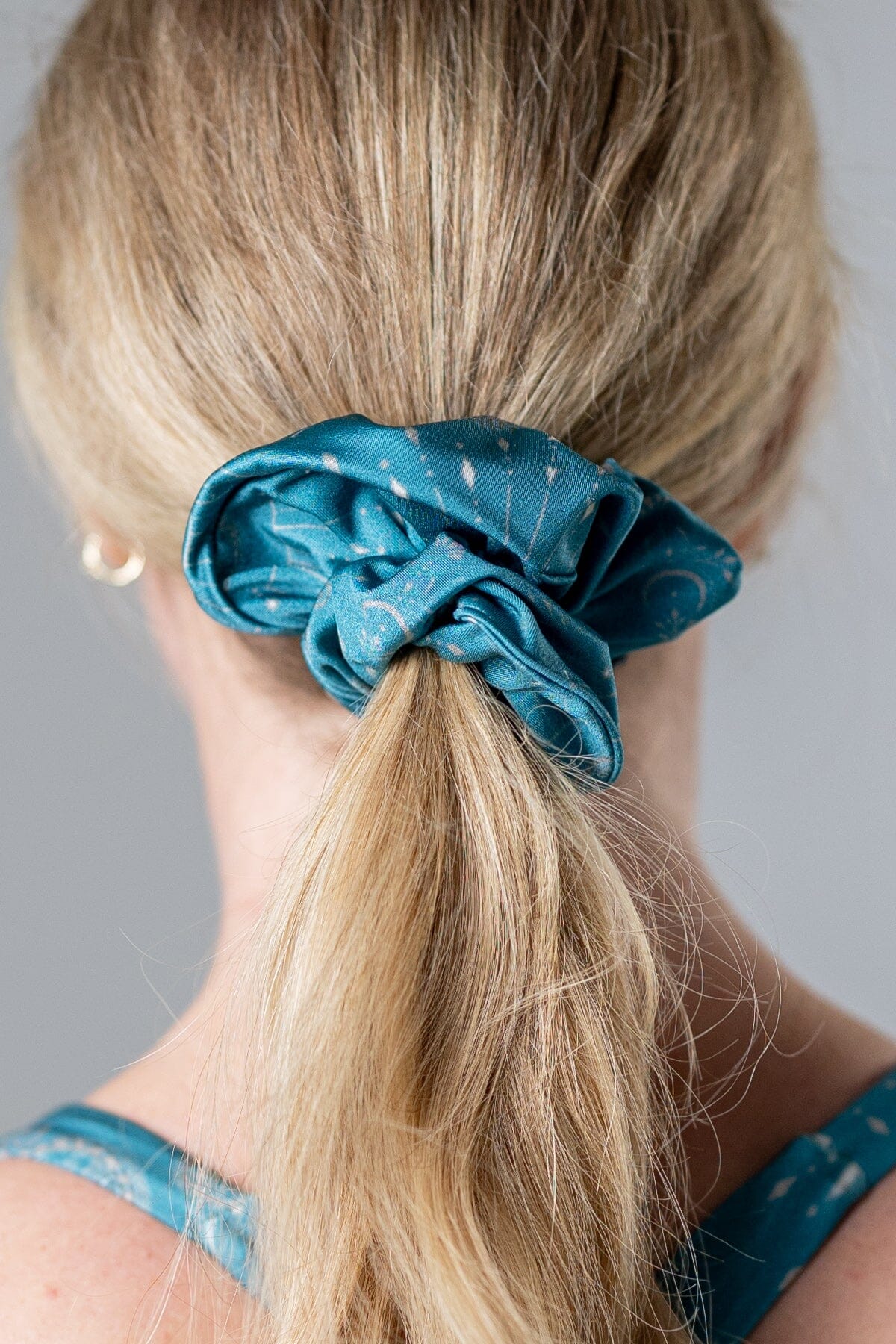 Mika Body Wear Scrunchie #color_celestial