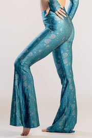 Mika Body Wear - Willow Pant #color_celestial